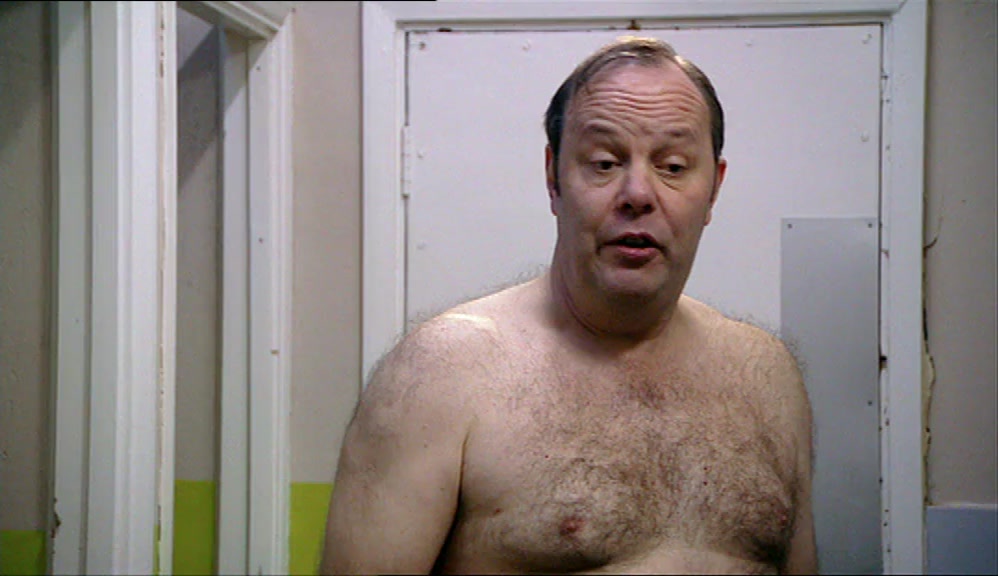 - SO I DIDN'T WANT TO CRAMP YOUR STYLE. - I WEREN'T CHATTING HER UP. 