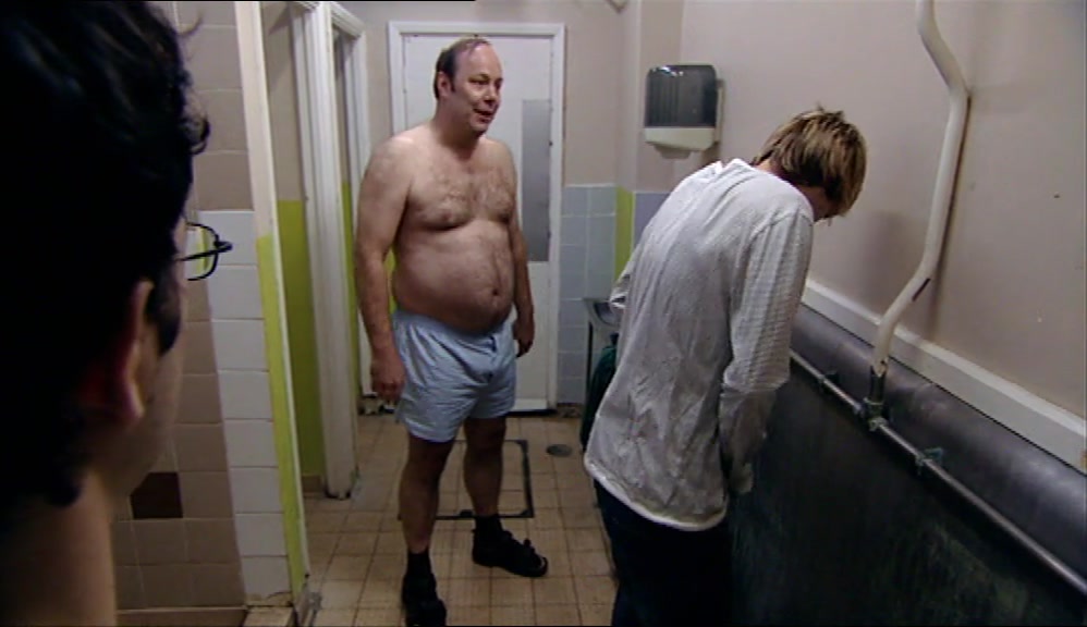 MAKE ONE LITTLE JOKE AND HE HAS A SHIT FIT! 