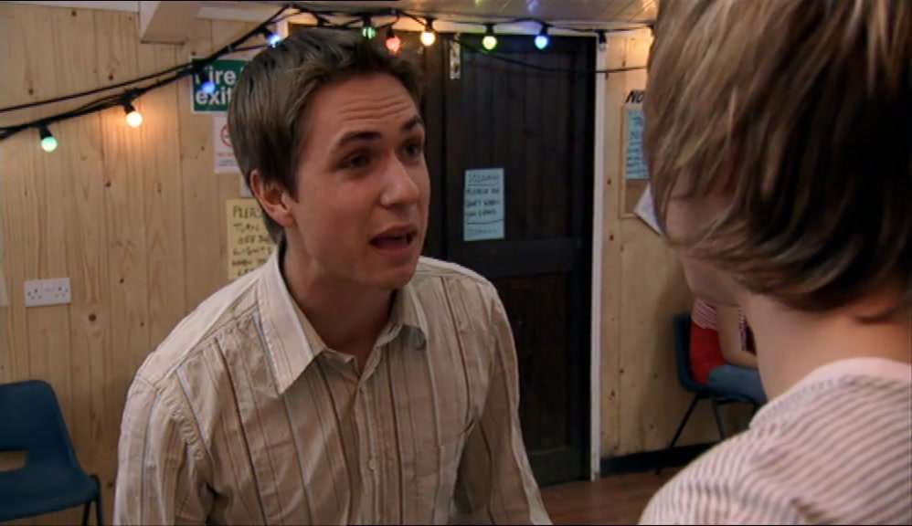 REALLY? COS SHE DIDN'T SEEM THAT KEEN,  