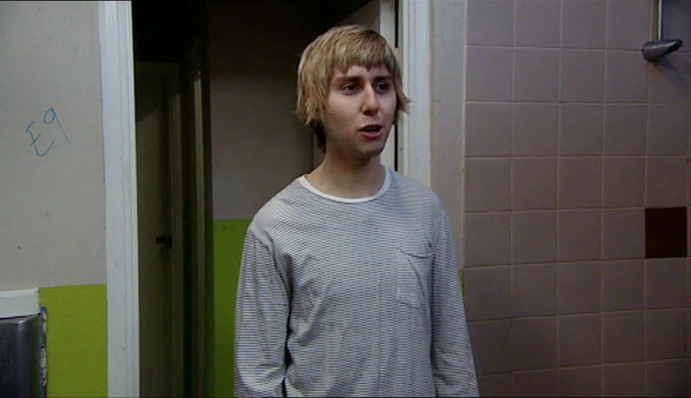 - SO I DIDN'T WANT TO CRAMP YOUR STYLE. - I WEREN'T CHATTING HER UP. 