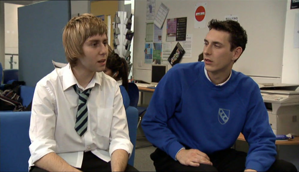 WAS BIN BOY GIVING IT THE BIG 'UN?  