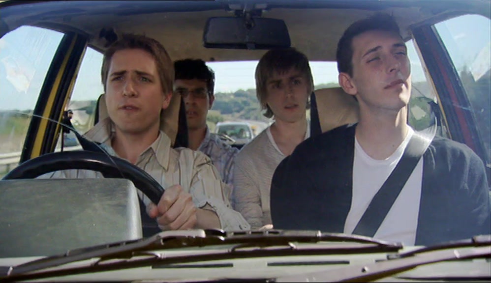 - YOU FUCKED A GIRL IN MY CAR?! - NO, IT'S TOO SMALL. 