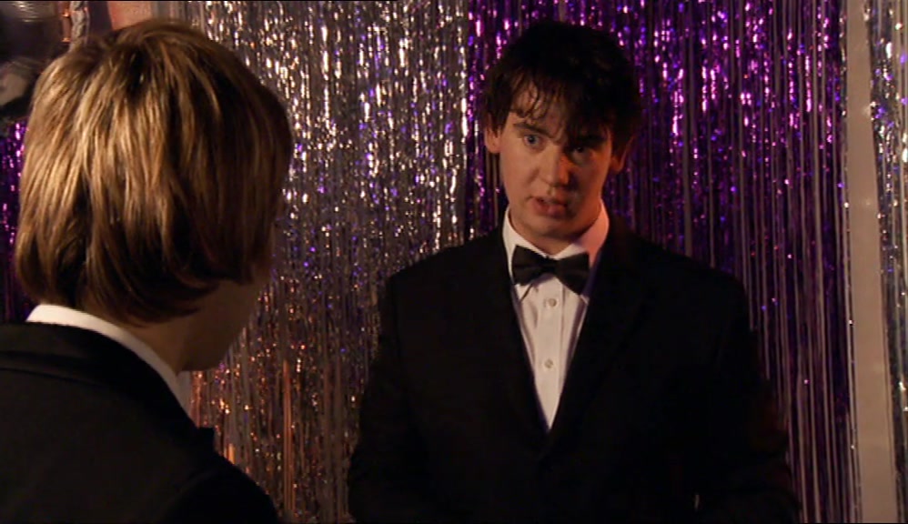 - IT'S PROBABLY WHY I EXAGGERATE A BIT. - TO FEEL SPECIAL? 