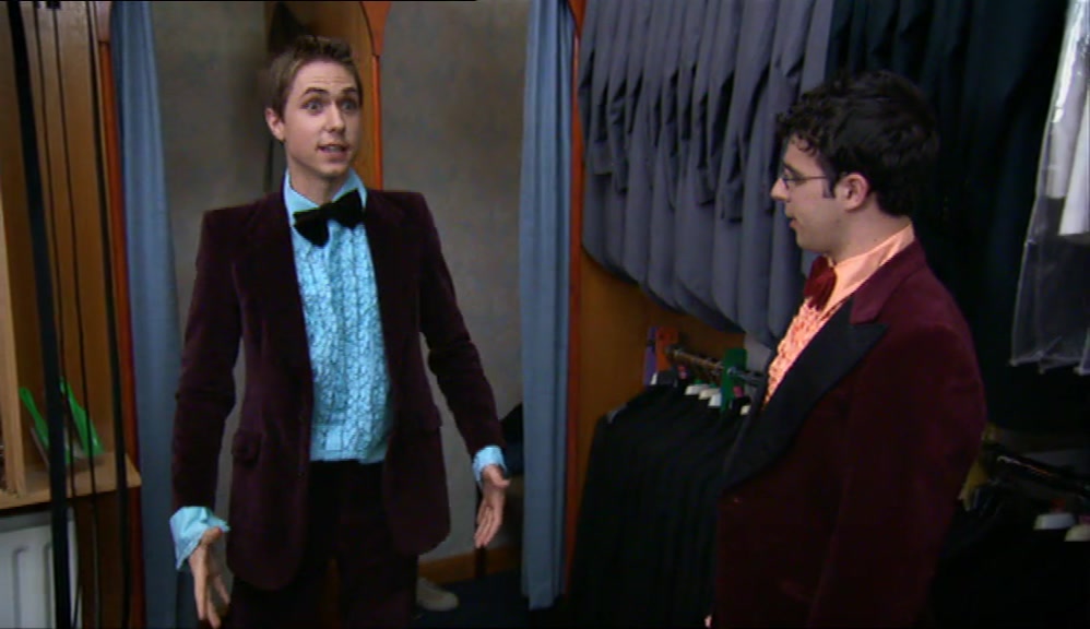 - VERY, VERY NICE. - I THINK IT'S KIND OF HIDEOUS. 