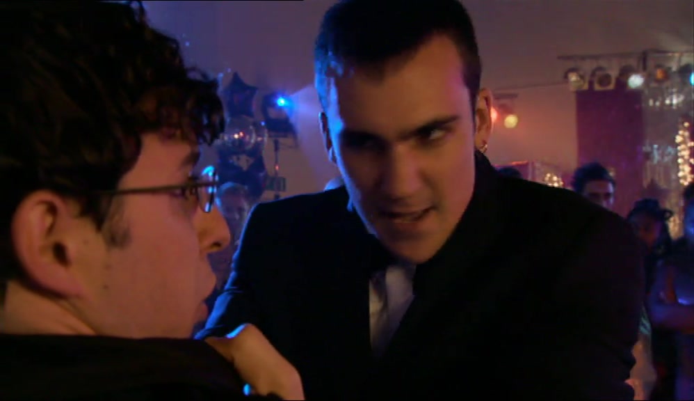 - HE AIN'T EVEN DONE NOTHING. - DON'T BE A DICKHEAD, DONOVAN. 