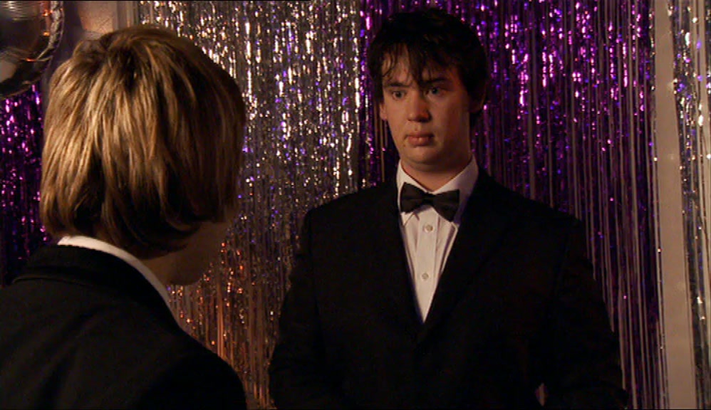 - IT'S PROBABLY WHY I EXAGGERATE A BIT. - TO FEEL SPECIAL? 