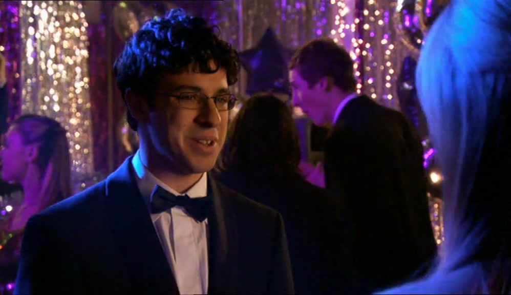 - IT'S GREAT, JUST ENJOY YOURSELF. - YOU'RE JUST BEING NICE. 