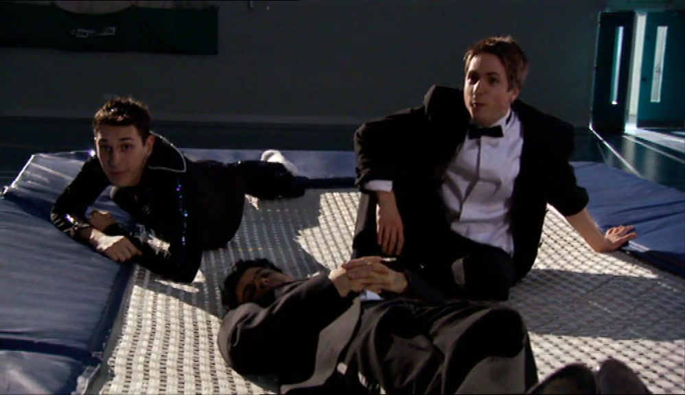 - WHAT HAPPENED? - BLOWY. 