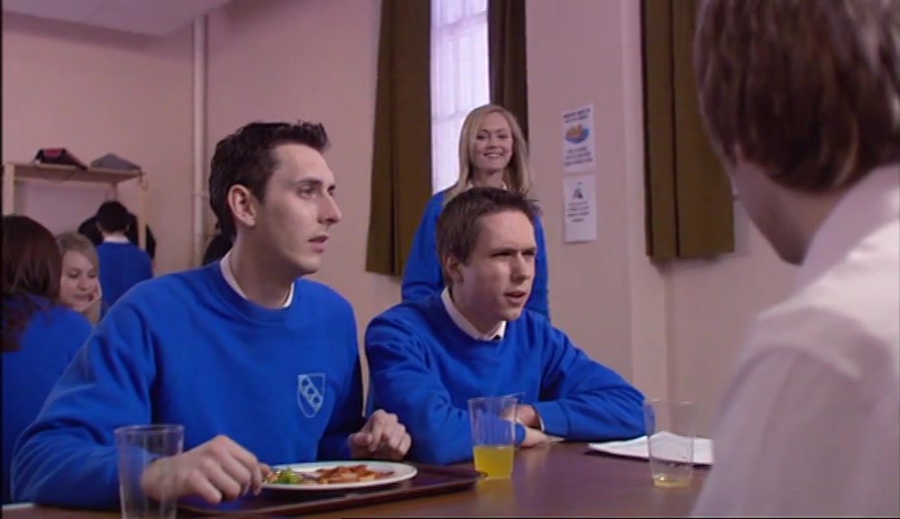 - HI, GUYS. - HI! 