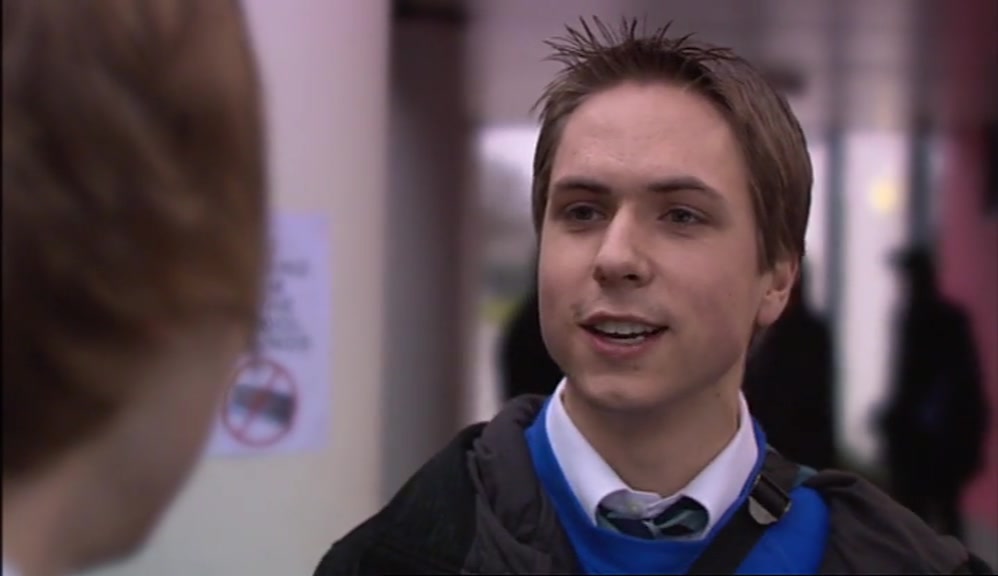 - YEAH, I DO, CHRIS GROVES. - NEVER HEARD OF HIM. 