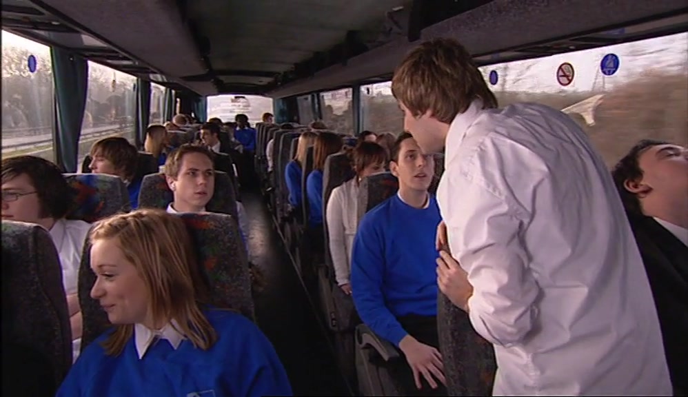 - OI, WHO WANTS TO SWAP SEATS? - NAH, YOU'RE ALL RIGHT. 