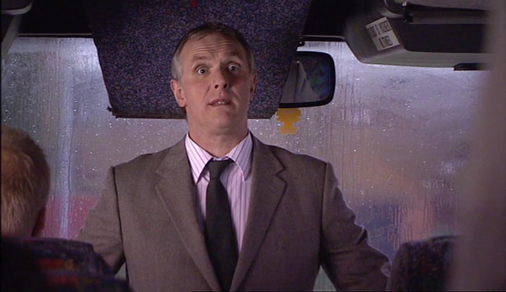 - OH, WHAT?! - WELL, IT'S ME OR MR KENNEDY. 