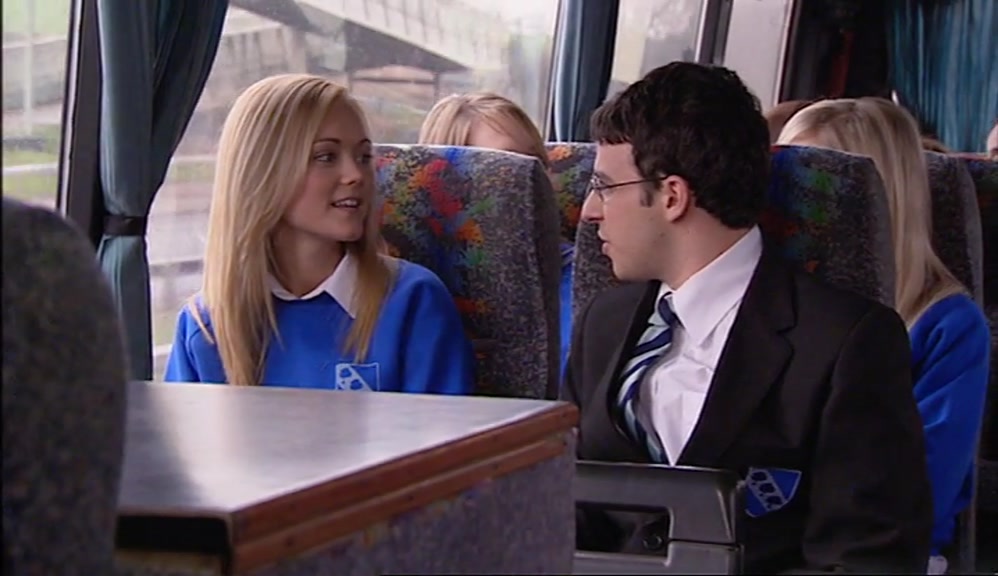 - THIS'LL GET HER ATTENTION. - NEIL, DON'T BE EMBARRASSING. 