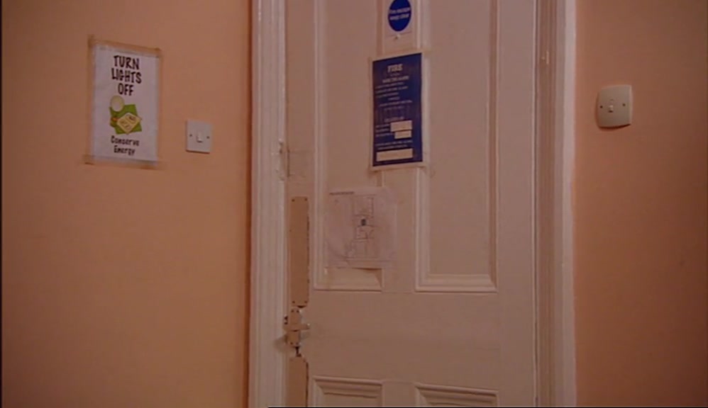 SIMON. IT'S LAUREN. ARE YOU GUYS IN THERE? 