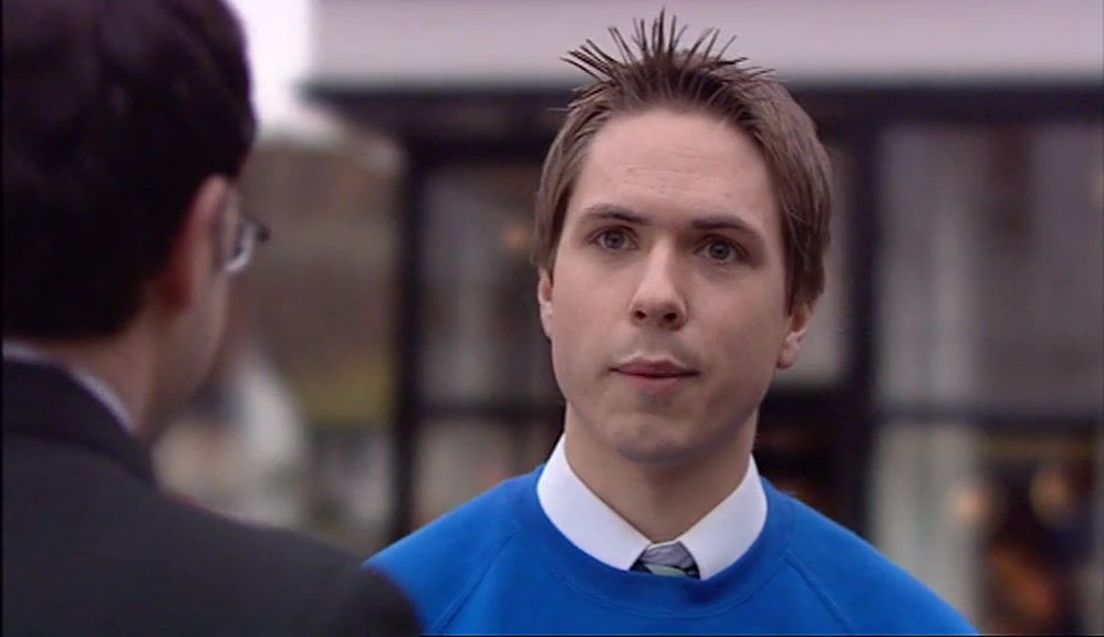 - NO HARD FEELINGS IF SHE GOES FOR ME? - OH, I'M NOT WORRIED ABOUT THAT. 