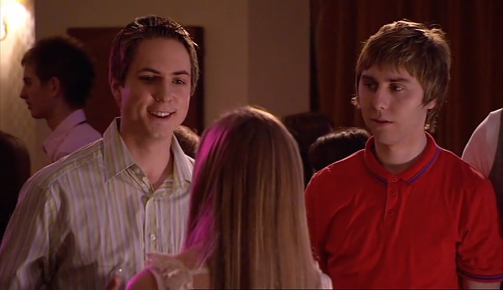 - DO YOU WANT A DRINK? - I'VE GOT ONE THANKS. 