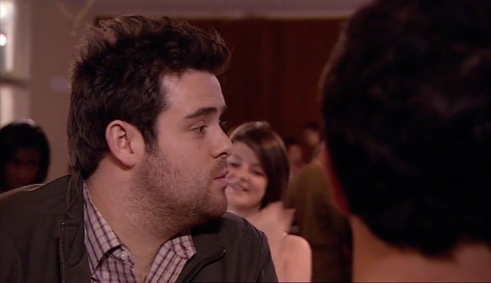 - RIGHT. I HOPE THAT'S A COMPLIMENT. - OH, YEAH IT IS. 