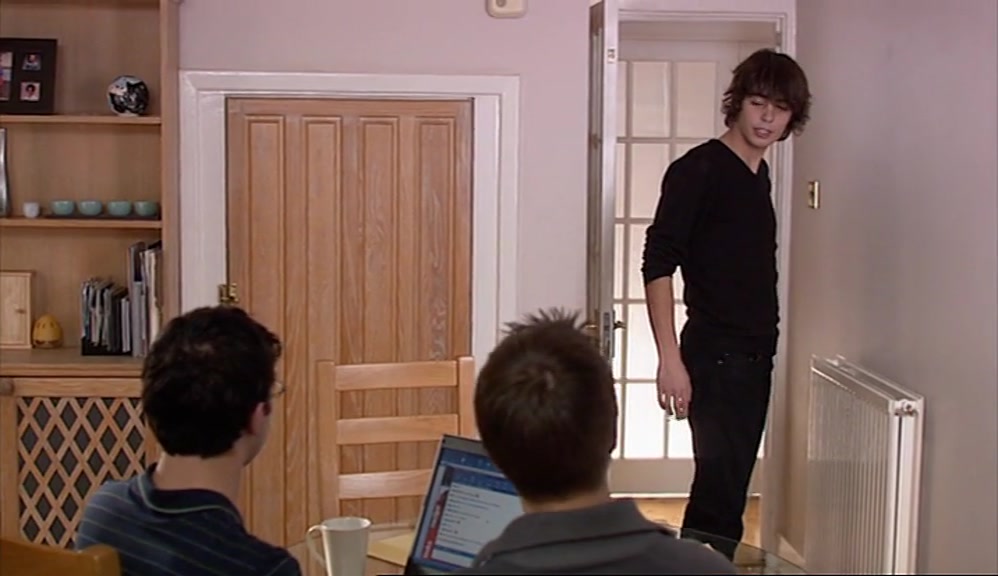 - YOUR MOTHER IS VERY SEXY. - SORRY? 