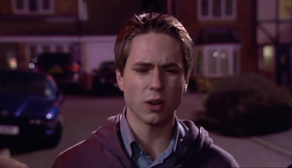 - WHAT IF DONOVAN KILLS HIM? - GOOD. 