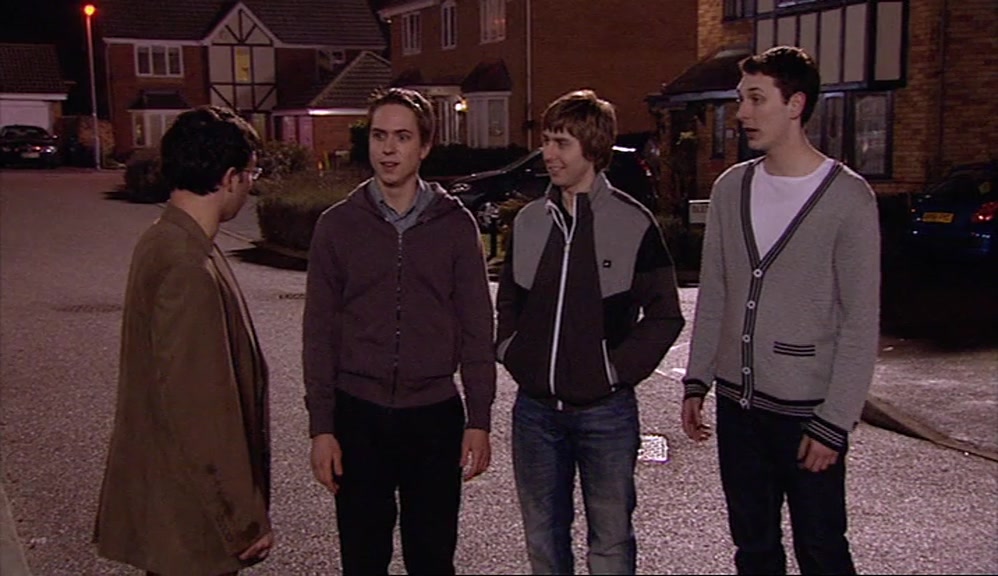- DID YOU GET TO SEE HER TITS? - NO, NEIL. 