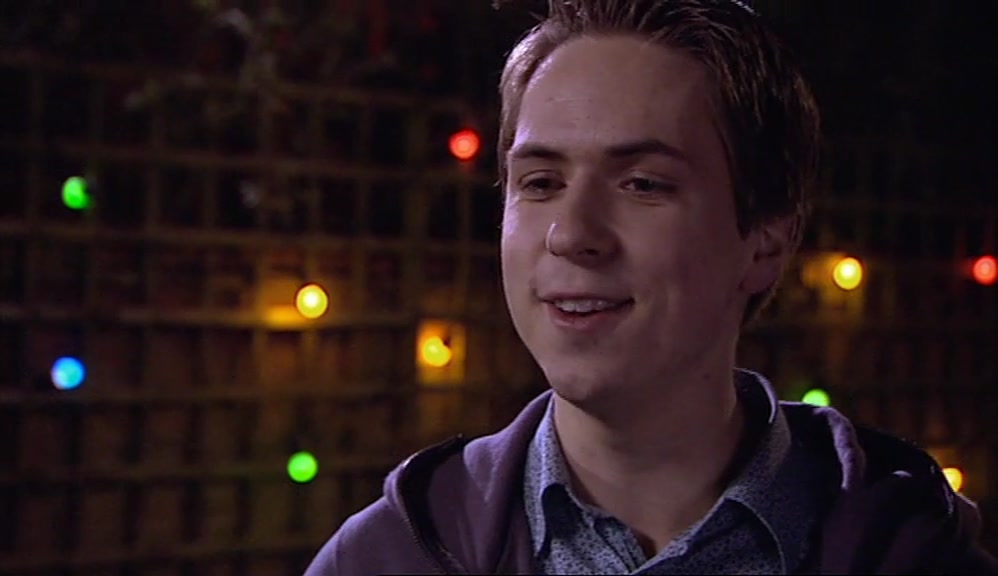 - IT WAS A PRESENT FROM MY MUM, OK? - AND YOU'VE WORN IT? 