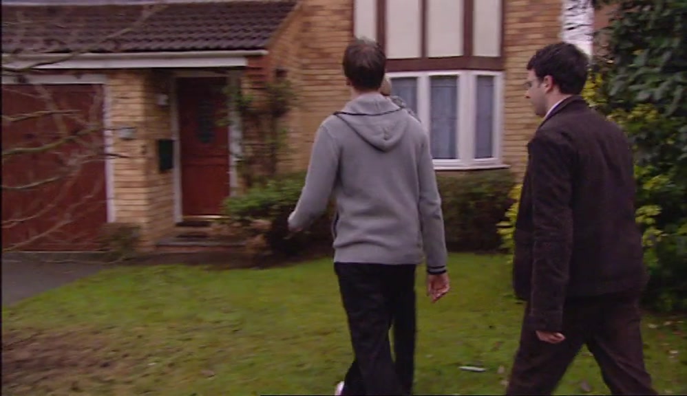 BUT A RUBBISH RED NOVA WASN'T THE MAIN ATTRACTION AT NEIL'S HOUSE. 