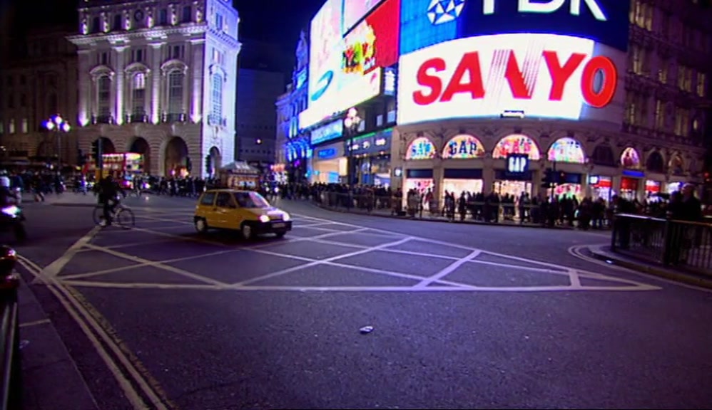 WE HAD FINALLY MADE IT TO LONDON.  
