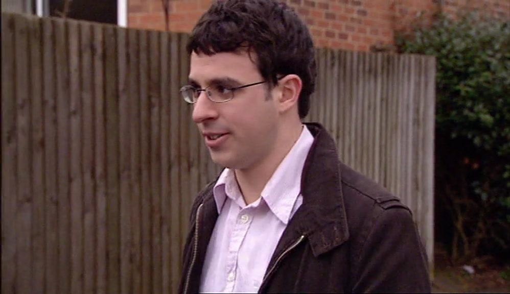 - IF YOU FALL IN THE THAMES, YOU'RE OK. - VERY FUNNY! 