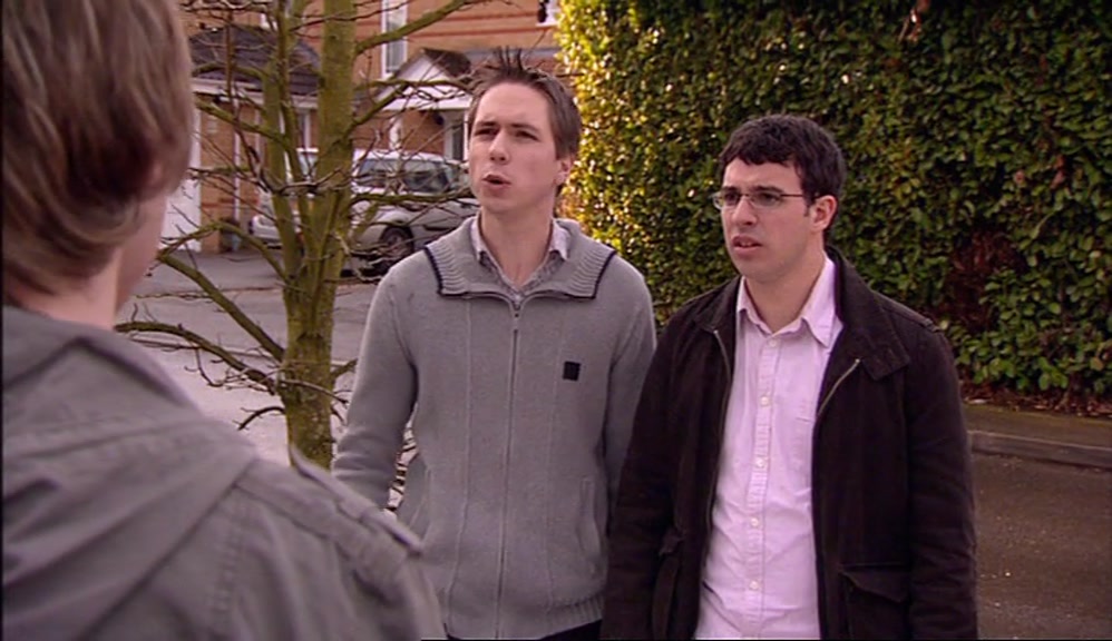 - I THOUGHT I COULD DRIVE YOUR CAR. - BUT YOU'RE NOT INSURED WITH MY CAR. 
