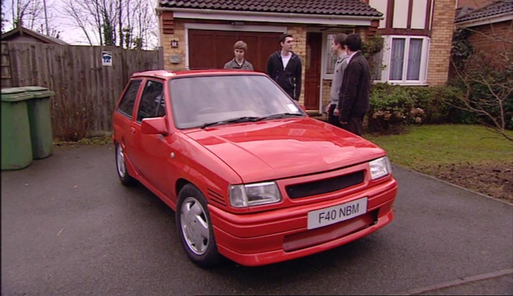 NAH, IT DON'T WORK, IT AIN'T GOT AN ENGINE. 