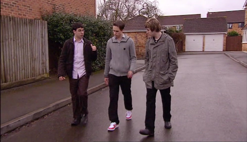 YOU'VE GOT FUCKING FLIPPERS ON! WHAT SIZE ARE THEY? 