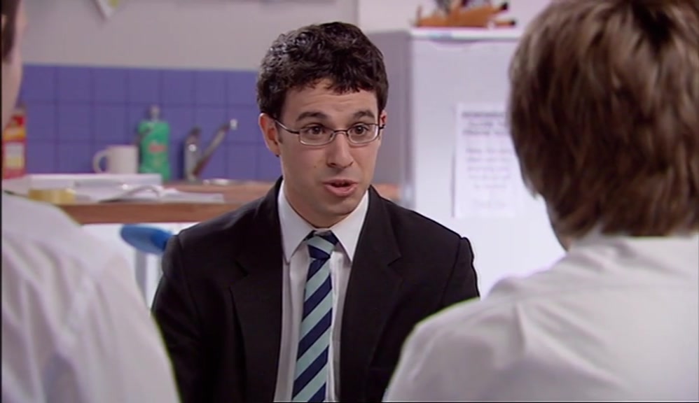 - SHOWED HER THE CROWN JEWELS? - SHE'D ALREADY SEEN THE CROWN JEWELS 