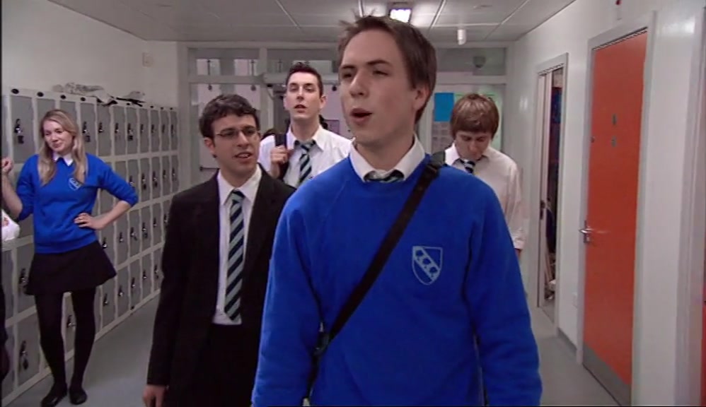 - GO ON, SI, PLEASE COME ALONG. - BUT IT'LL BE EXPENSIVE. 