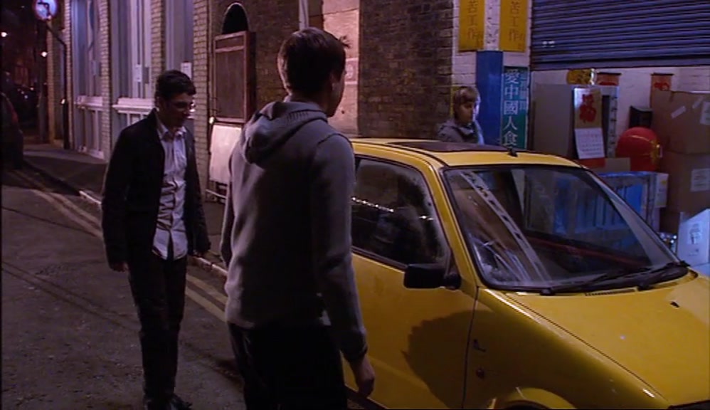 - HOW MUCH MONEY HAVE WE GOT BETWEEN US? - NO, YOU CHOSE TO PARK HERE. 