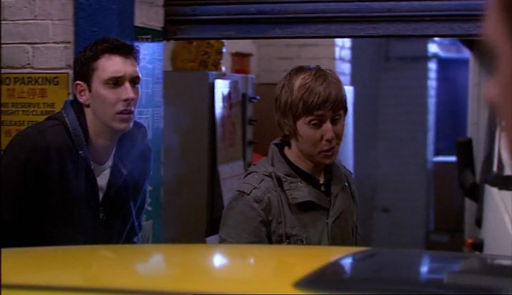 - HOW MUCH MONEY HAVE WE GOT BETWEEN US? - NO, YOU CHOSE TO PARK HERE. 