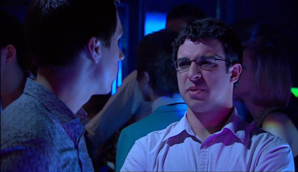 IT WAS GOING WELL, THEN SHE REALISED I'M A DICKHEAD AND SHE PULLED OTHER GUY. 