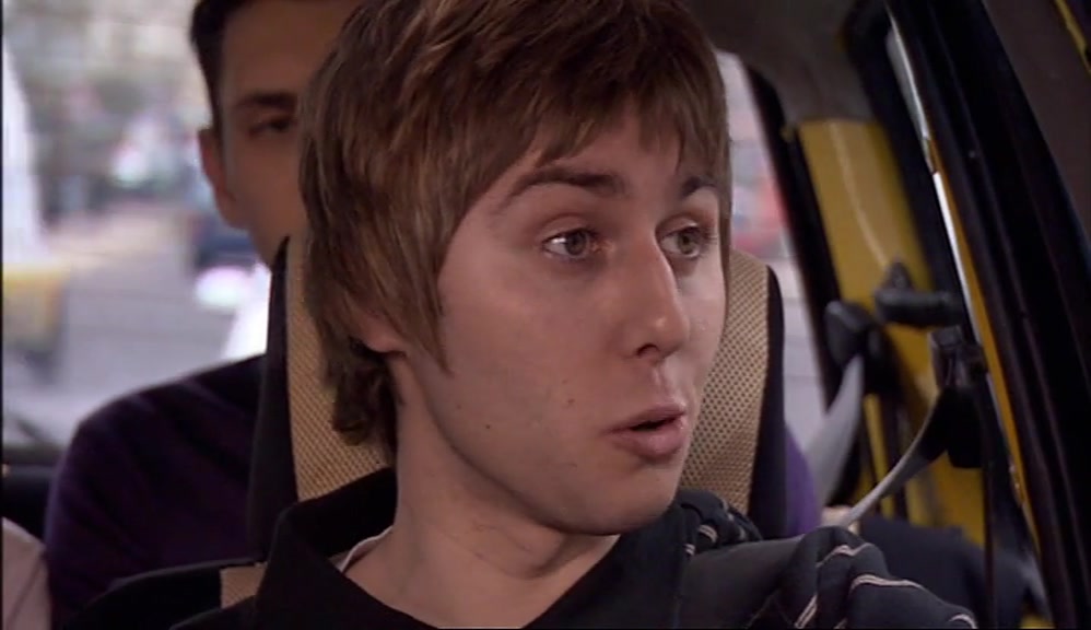 - I'D TOUCH YOUR MUM'S SENTIMENT. - THAT MEANS NOTHING. 