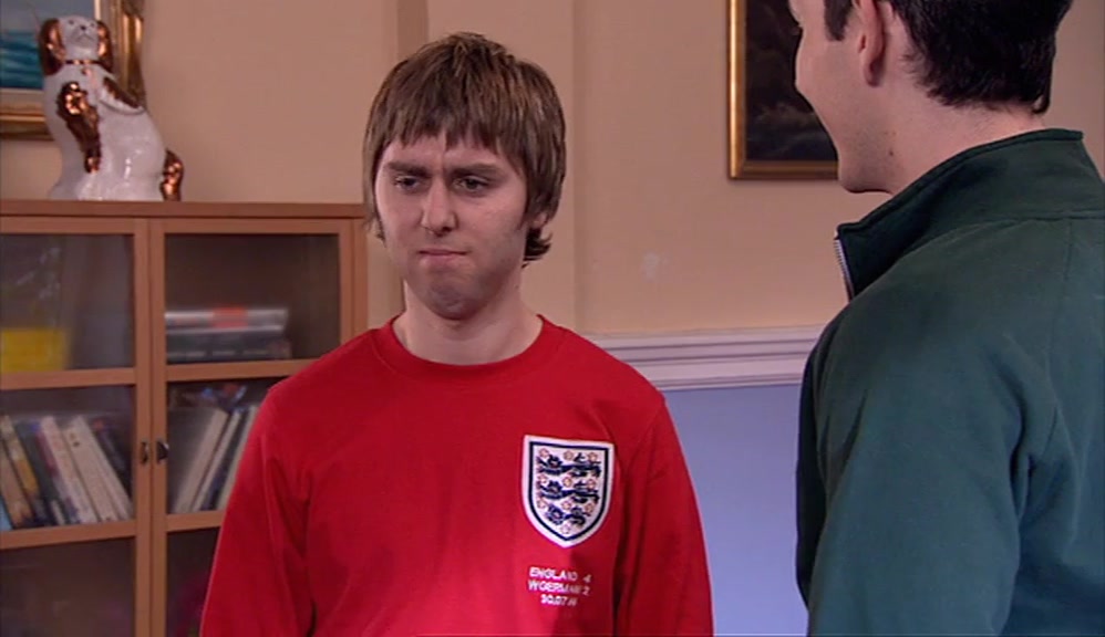 - I THINK THEY'RE BORING. - YEAH, 
