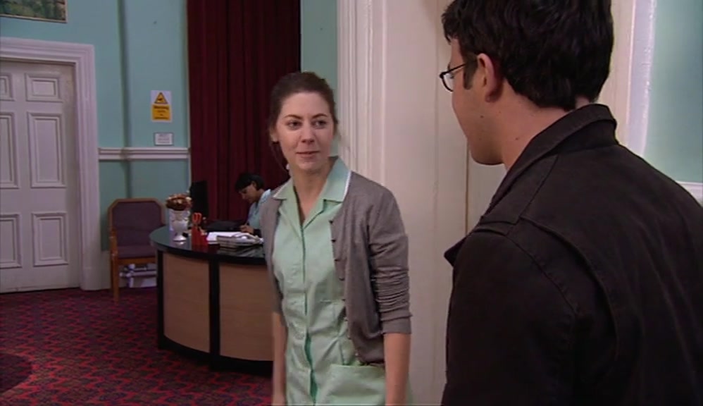 - SORRY, I WAS A BIT USELESS THERE. - IT JUST TAKES PRACTICE. 