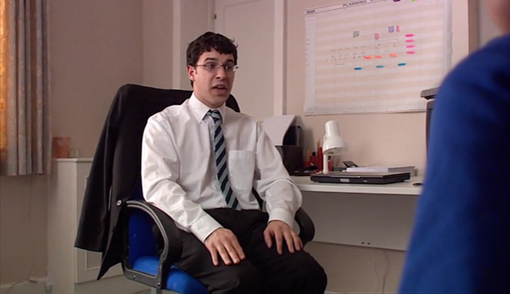 - THAT YOU'RE A PORN STAR? - LOOK AT ME. 