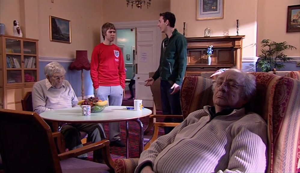 - I THINK THEY'RE BORING. - YEAH, 