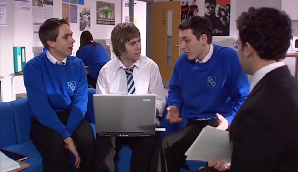 - WHY, YOU TWAT? - I'VE NEVER MET THE QUEEN. 