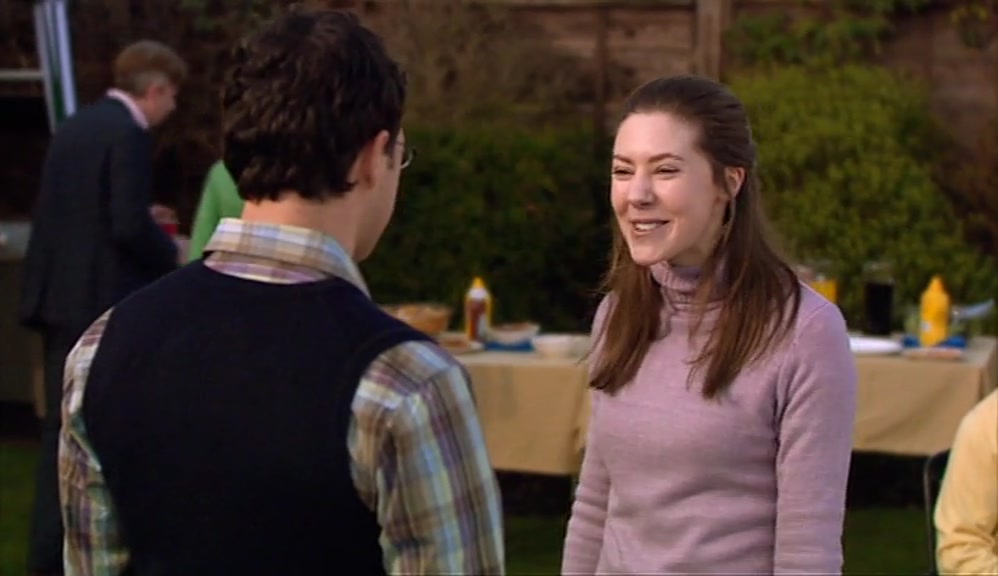 - PEOPLE STILL LAUGH AT YOUR FUNNY WALK? - DID PEOPLE LAUGH AT MY WALK? 