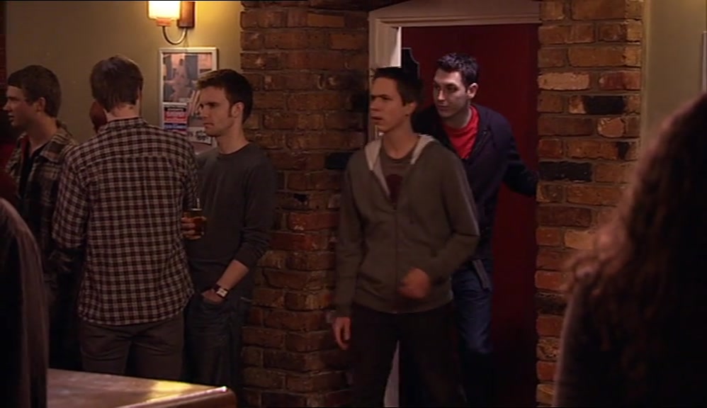 WHO WAITED A WHOLE 10 MINUTES BEFORE GOING TO THE PUB WITHOUT ME. 