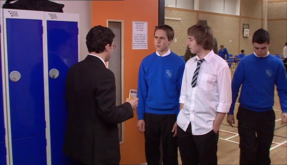 - FUCK ME, IT'S SHAUN OF THE DEAD. - YOU LOOK DREADFUL MATE, REALLY TIRED. 
