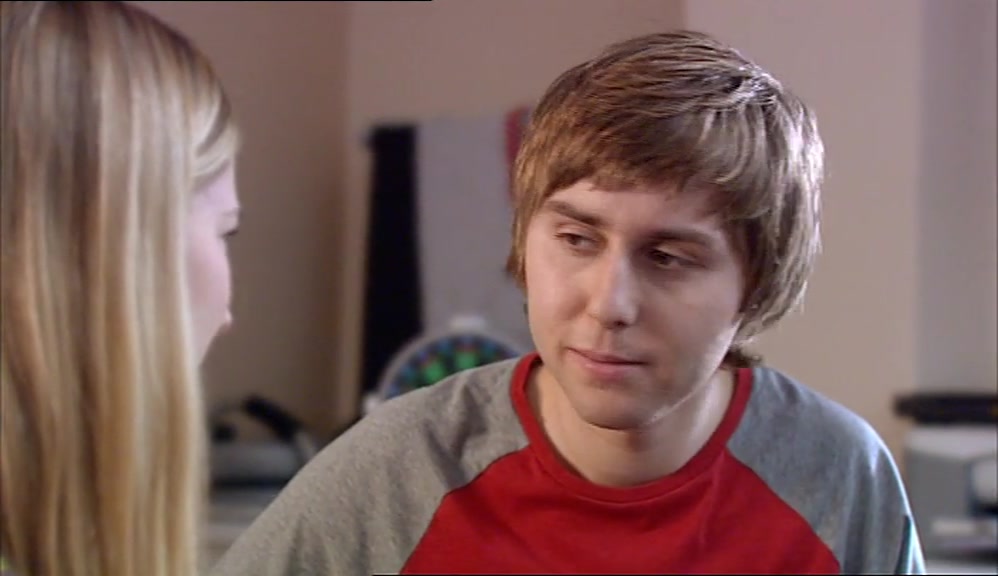 BUT WHEN YOU'RE NEAR ME, CHLOE, I CAN'T THINK ABOUT ANYTHING ELSE. 