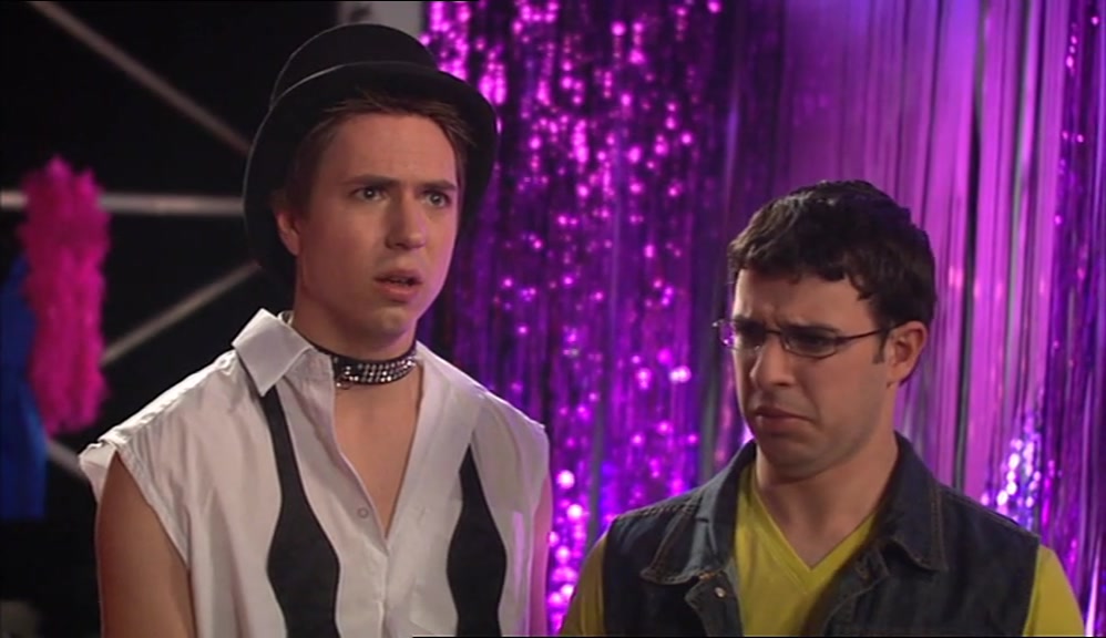- THAT SOUNDED A BIT WEIRD. - NO, IT DIDN'T. 