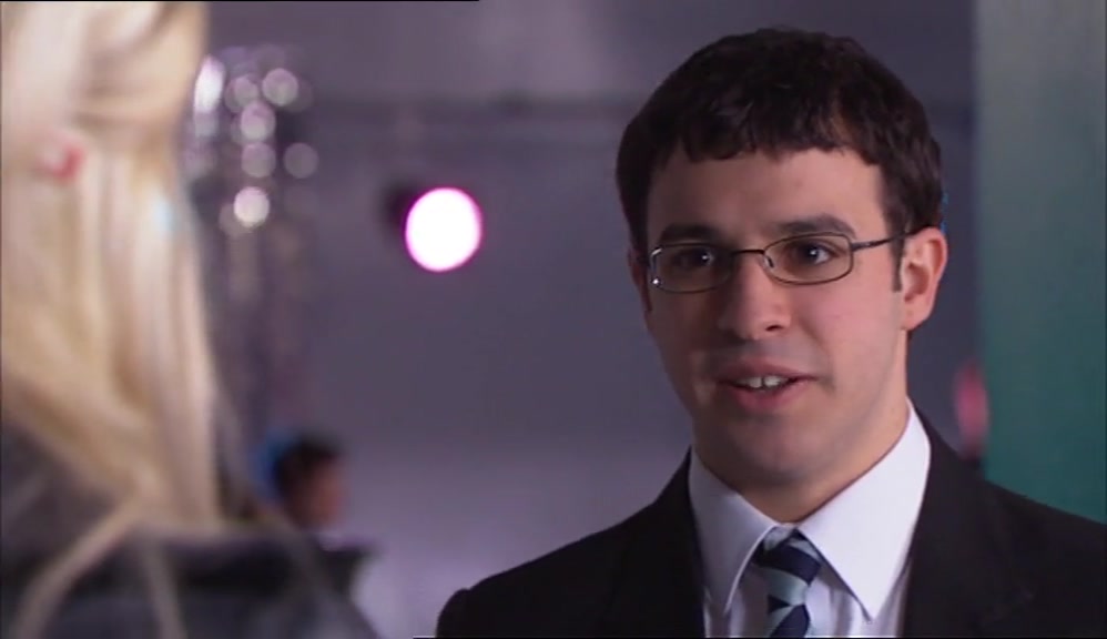 - I'M IN IT. - APART FROM YOU. AND MAYBE SI. 