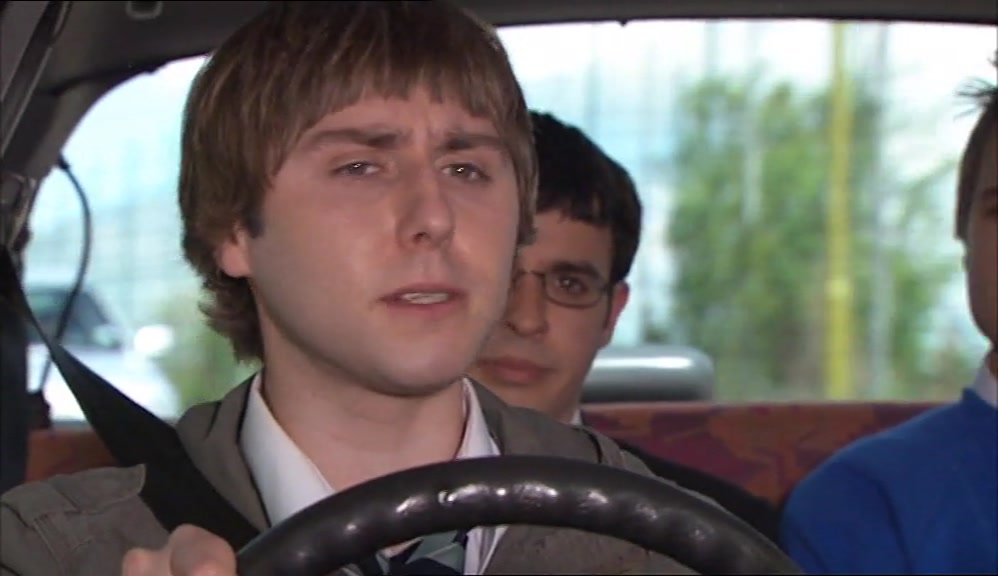 - HIS HAIR. - OH, YEAH. 