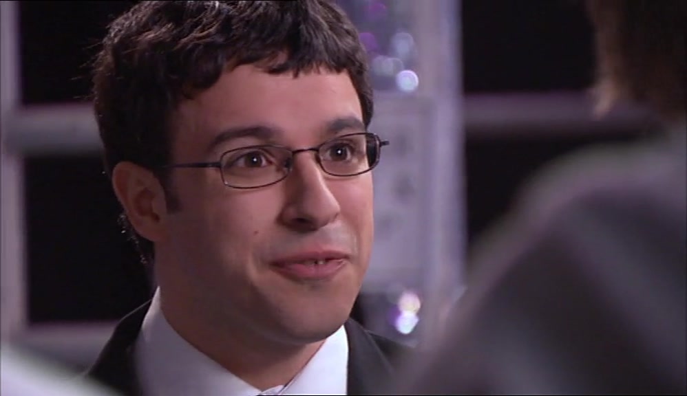 - I'M MODELLING IN THE FASHION SHOW. - THAT'S NOT HAPPENING, I'M FIRST RESERVE. 